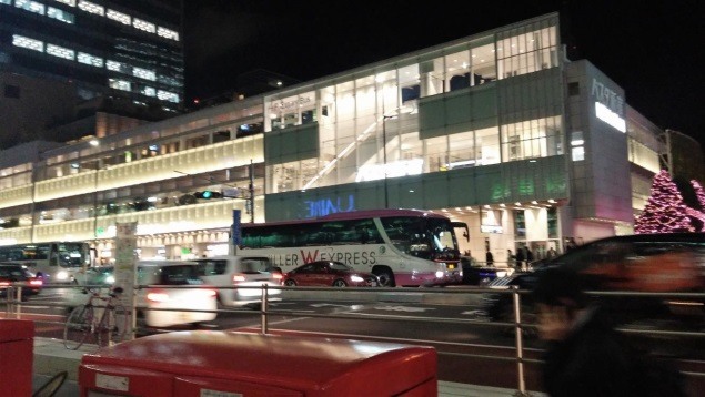 東京　新潟　夜行バス